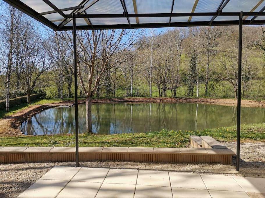 Вилла Maison De Campagne Avec Lac Prive Saint-Come-d'Olt Экстерьер фото